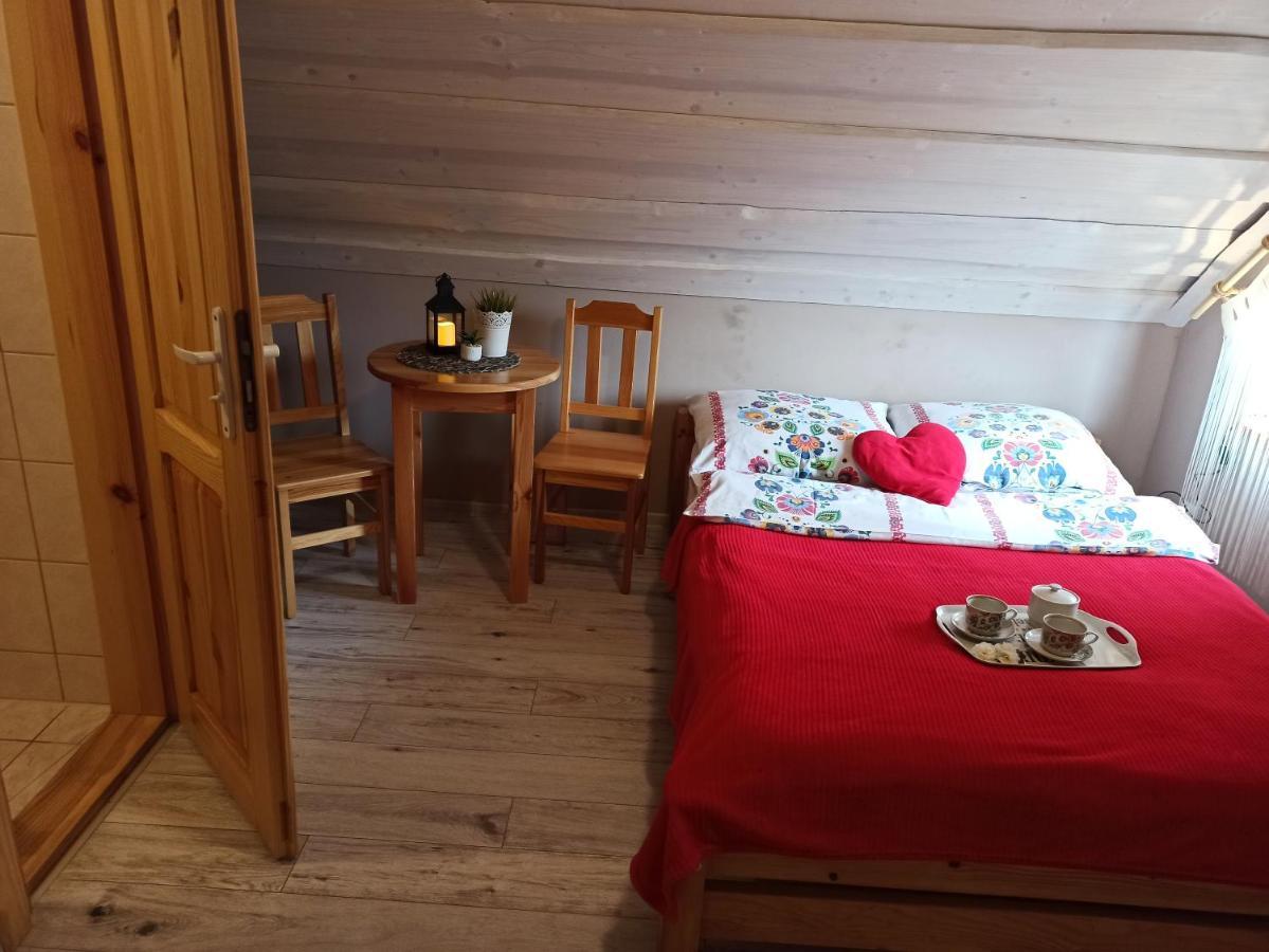 Rodzinny Zakatek "U Gluszkow" Bieszczady Myczkowce Kültér fotó